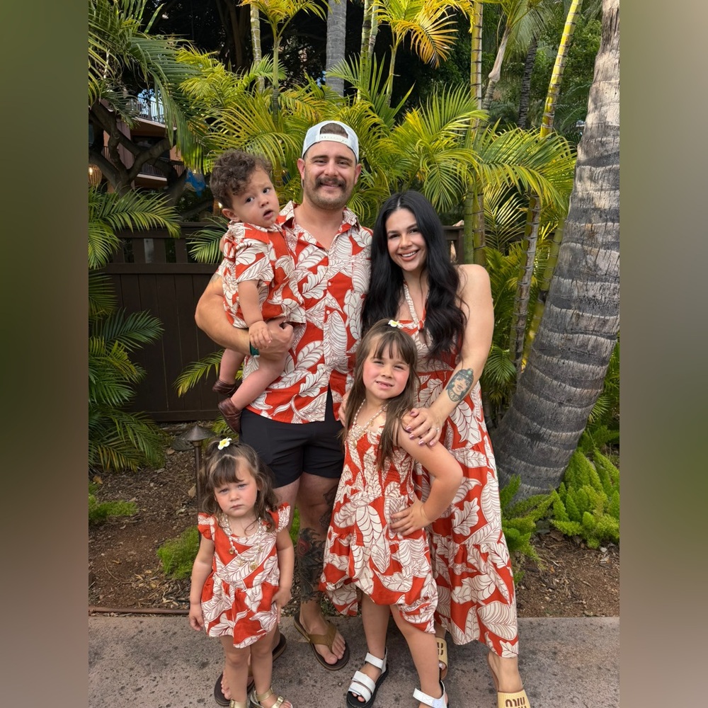 Family Matching Tropical Red Leaf Print Dresses & Shirt SET